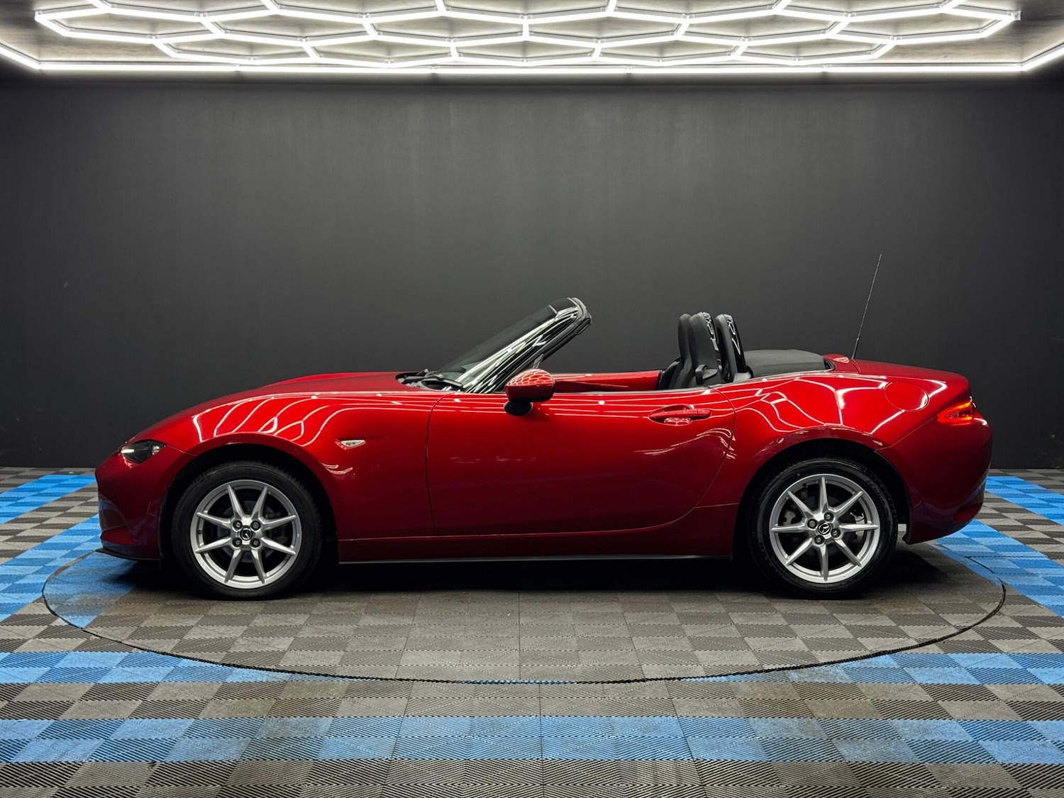 Used Mazda MX-5 for sale - 77769713: Photo 8