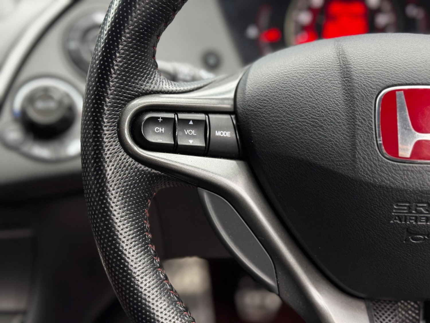 Used Honda Civic 2010 for sale - 77305711: Photo 19