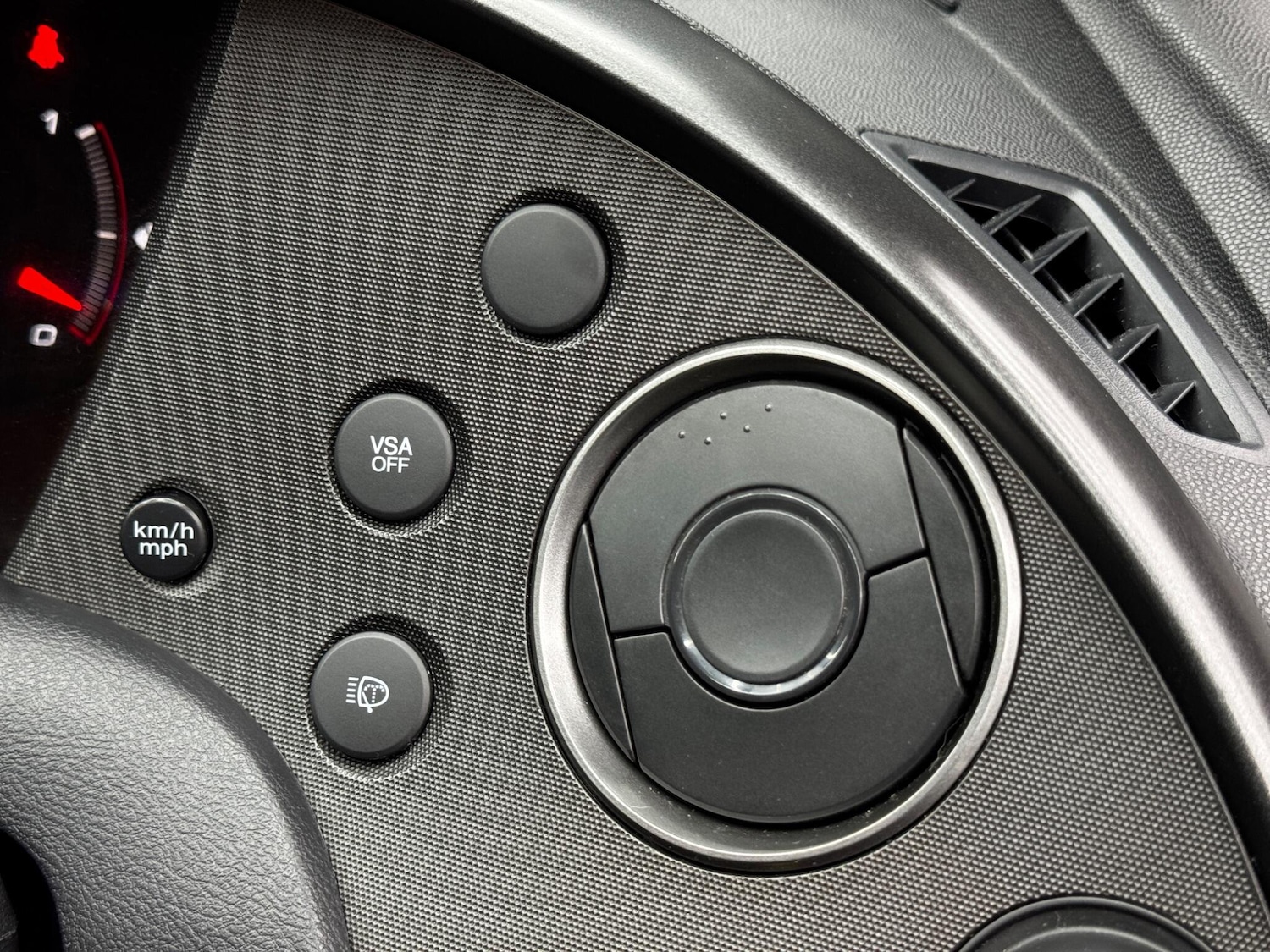 Used Honda Civic 2010 for sale - 77305711: Photo 31