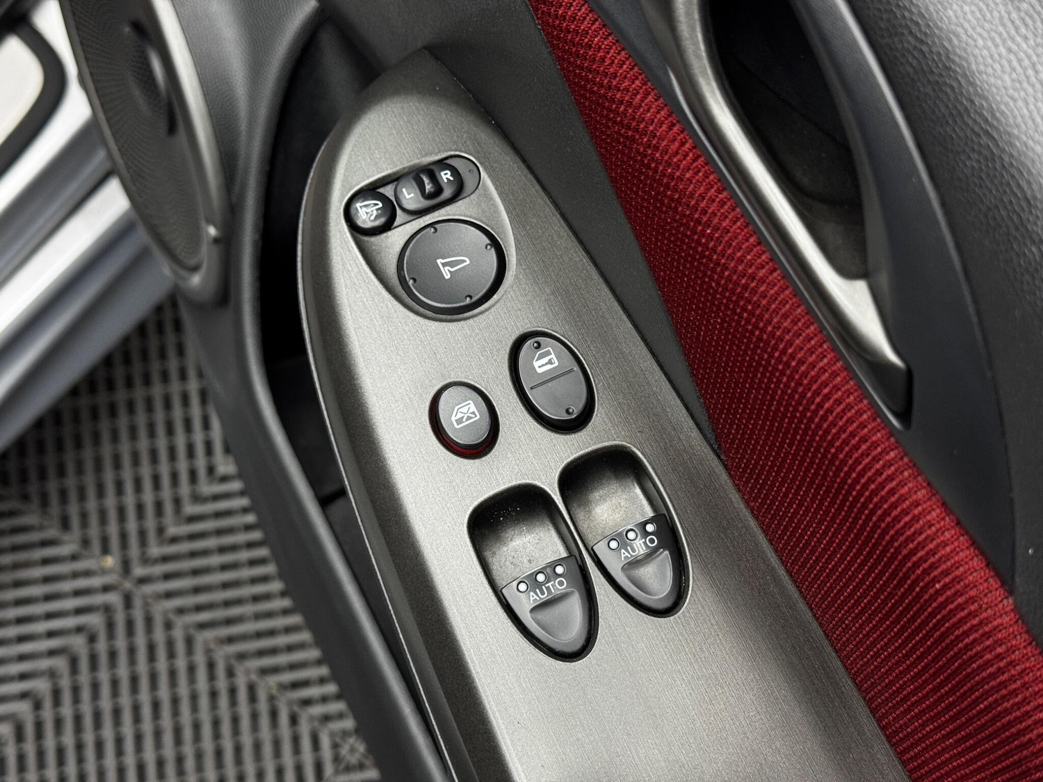 Used Honda Civic 2010 for sale - 77305711: Photo 36