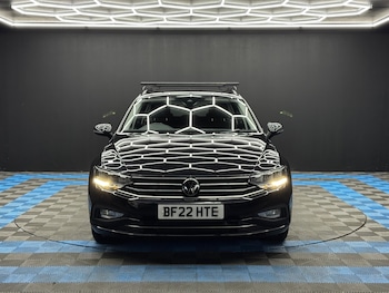 Used Volkswagen Passat 2022 for sale - 79484840: Photo