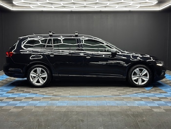 Used Volkswagen Passat 2022 for sale - 79484840: Photo