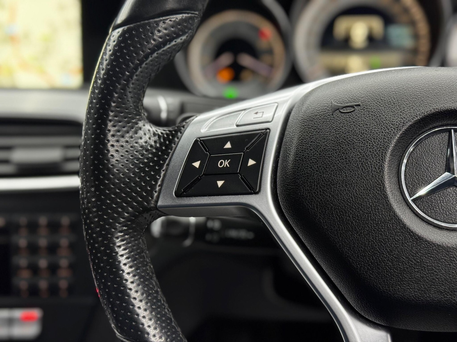 Used Mercedes-Benz C Class 2014 for sale - 76399216: Photo 18