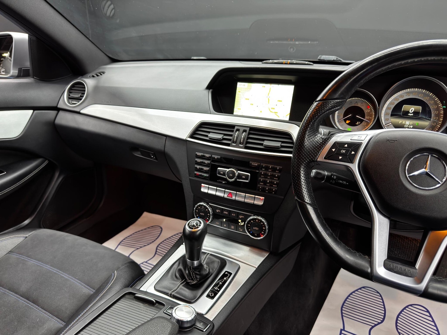 Used Mercedes-Benz C Class 2014 for sale - 76399216: Photo 22