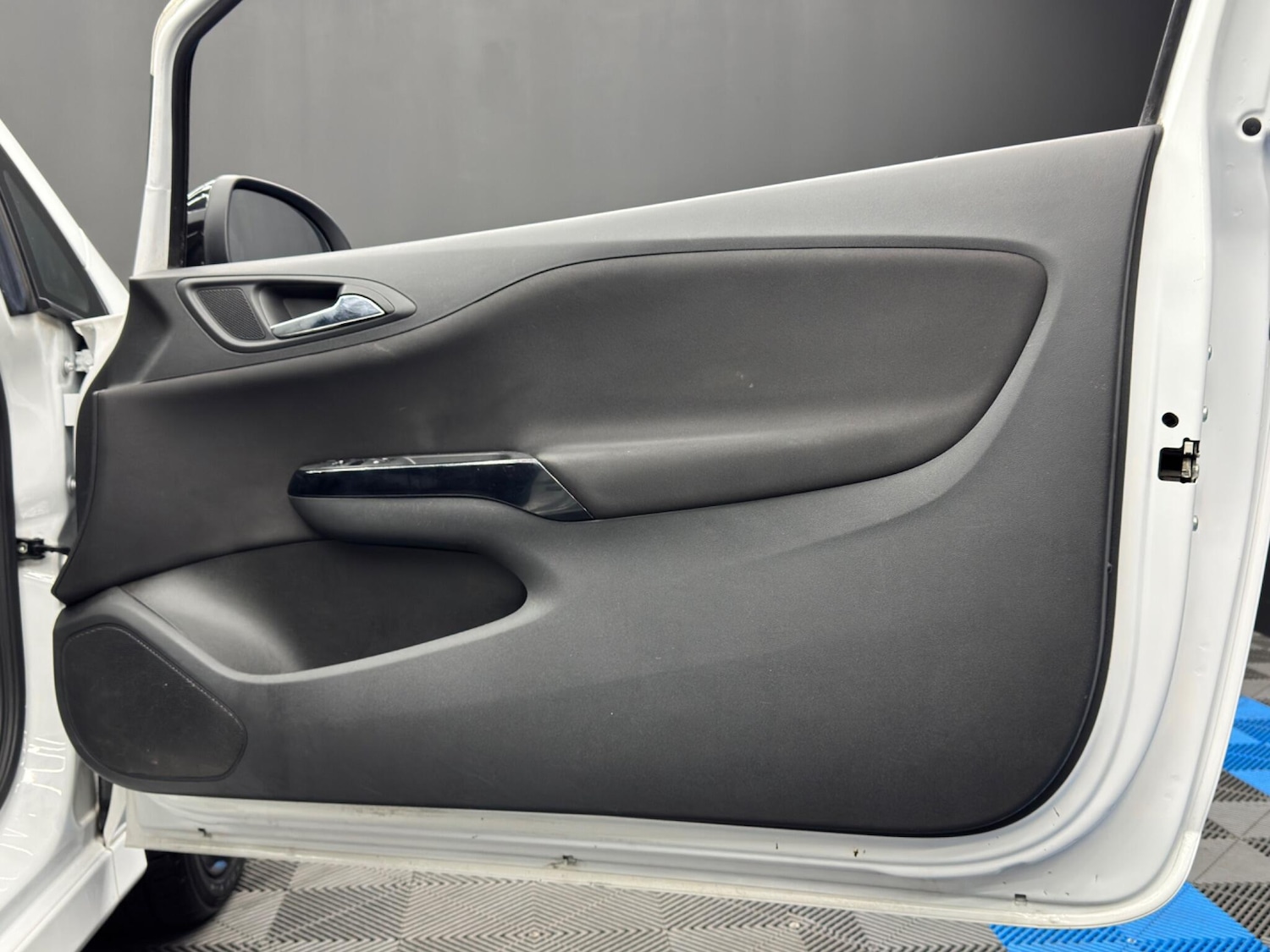 Used Vauxhall Corsa 2017 for sale - 76657814: Photo 32