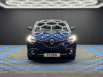 Used Renault Scenic 2017 for sale - 75109355: Photo