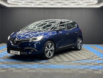 Used Renault Scenic 2017 for sale - 75109355: Photo