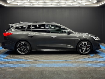 Used Ford Focus 2019 for sale - 78684664: Photo