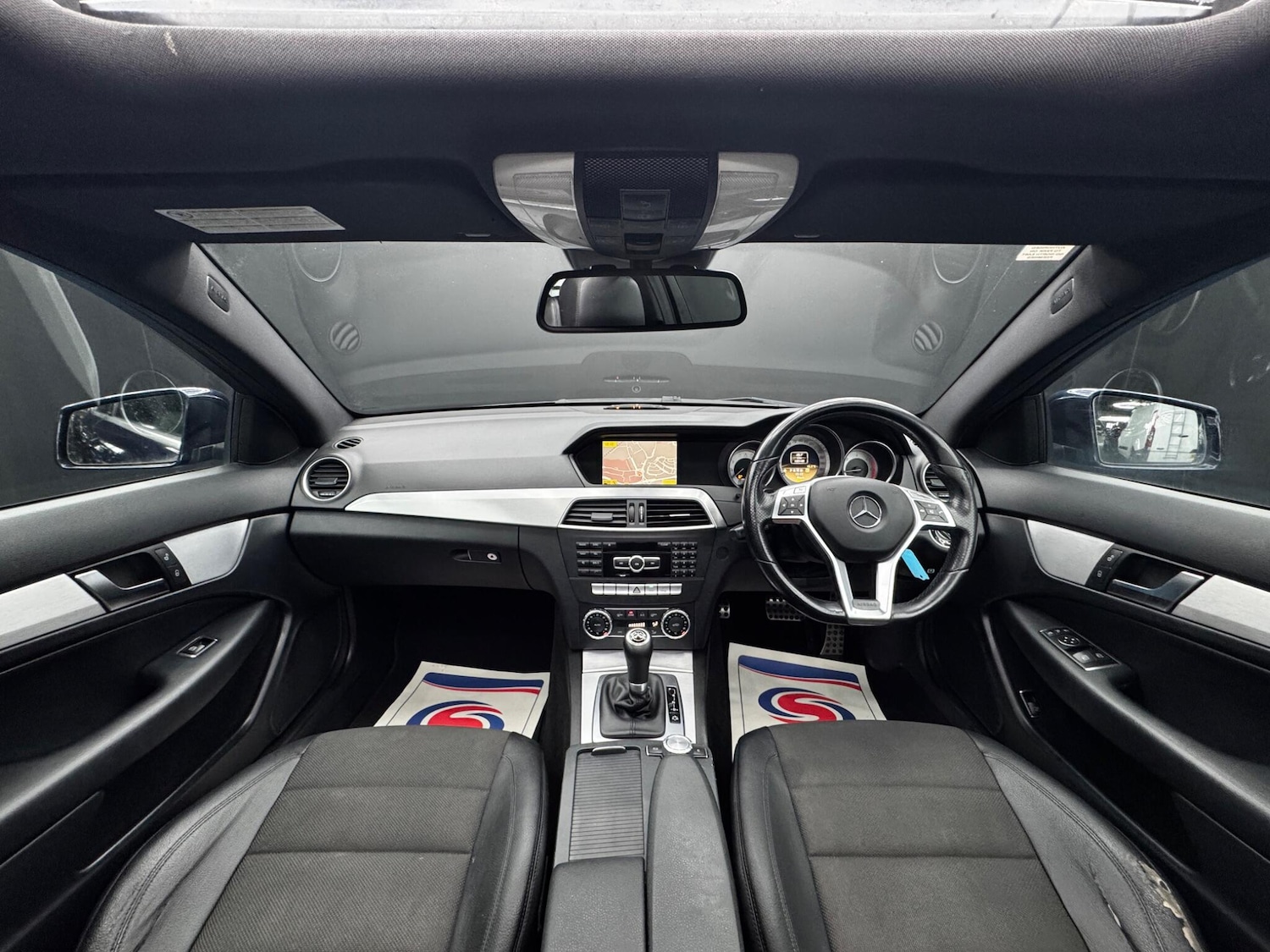 Used Mercedes-Benz C Class 2011 for sale - 76913237: Photo 13