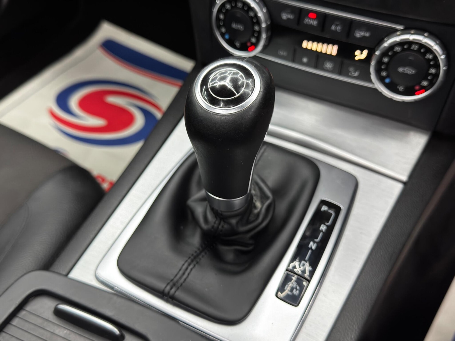 Used Mercedes-Benz C Class 2011 for sale - 76913237: Photo 23