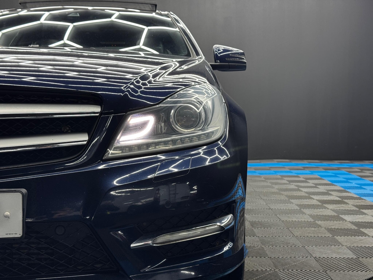 Used Mercedes-Benz C Class 2011 for sale - 76913237: Photo 36