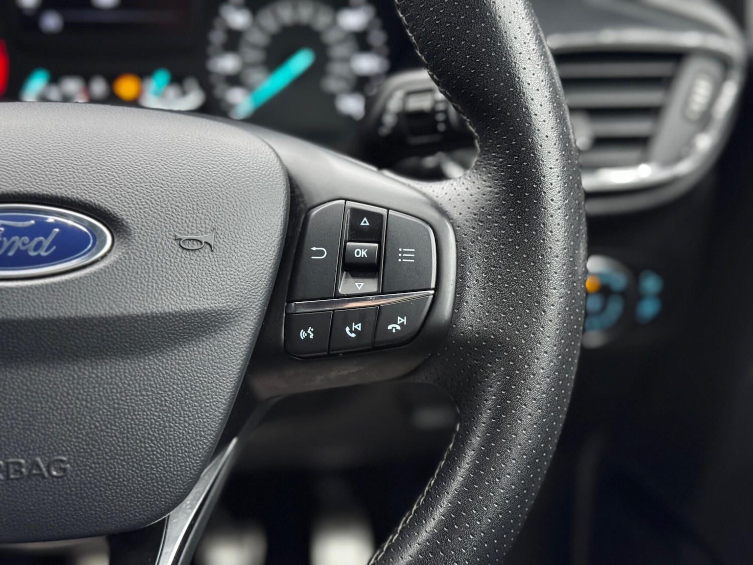 Used Ford Fiesta 2018 for sale - 76918632: Photo 21