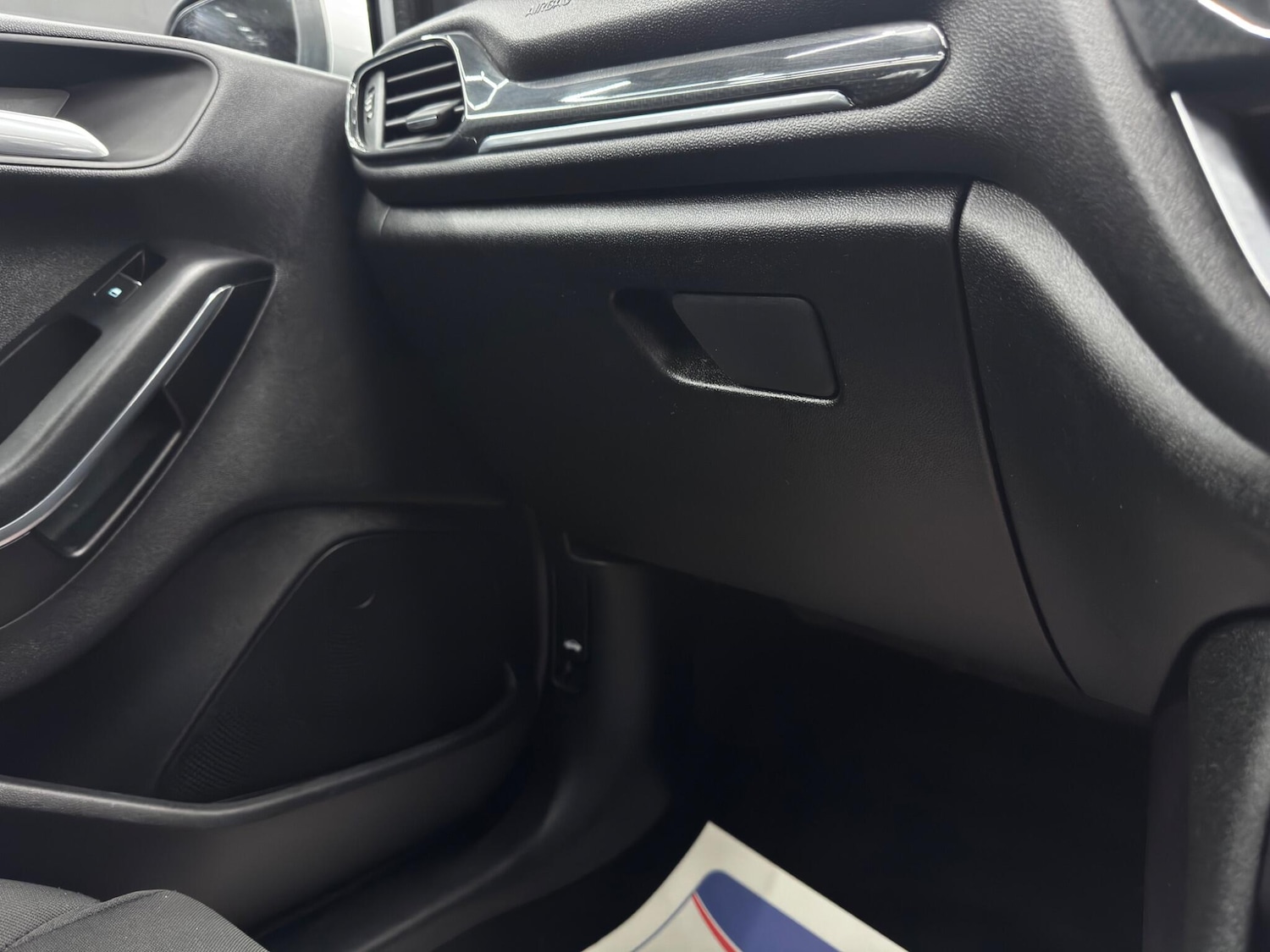 Used Ford Fiesta 2018 for sale - 76918632: Photo 32