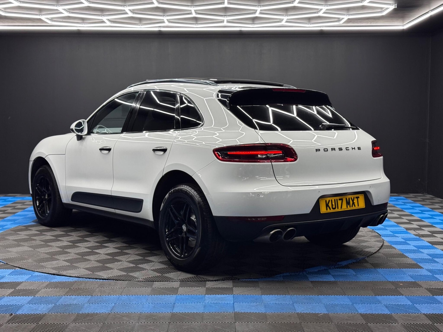 Used Porsche Macan 2017 for sale - 77484034: Photo 7