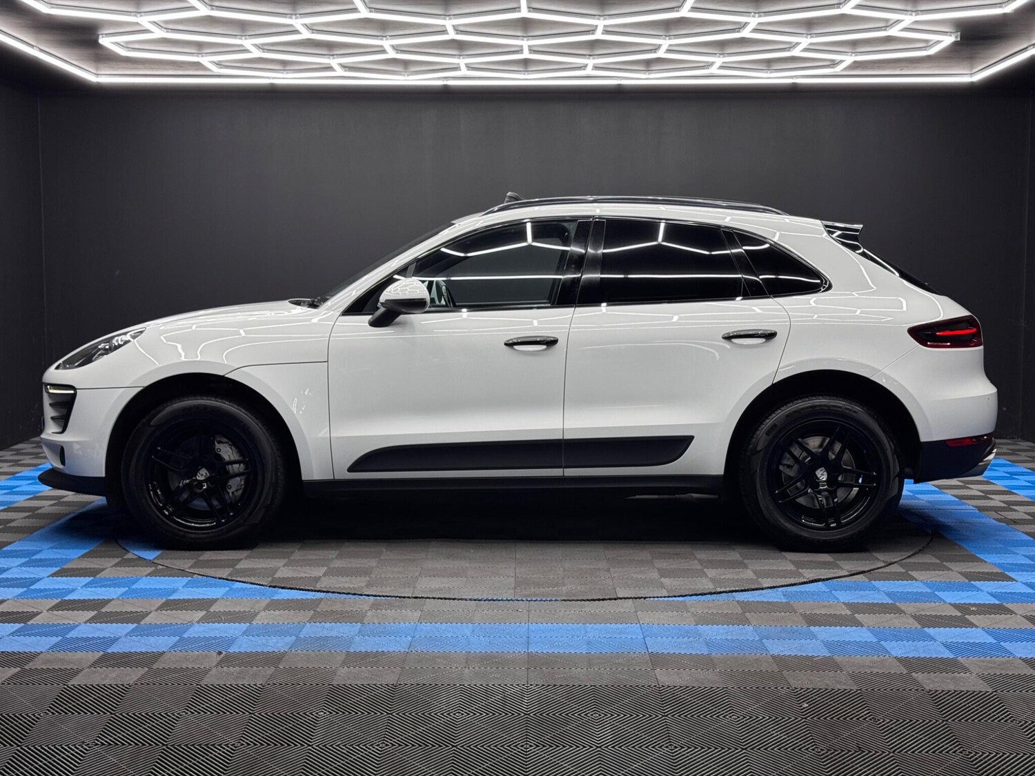 Used Porsche Macan 2017 for sale - 77484034: Photo 8