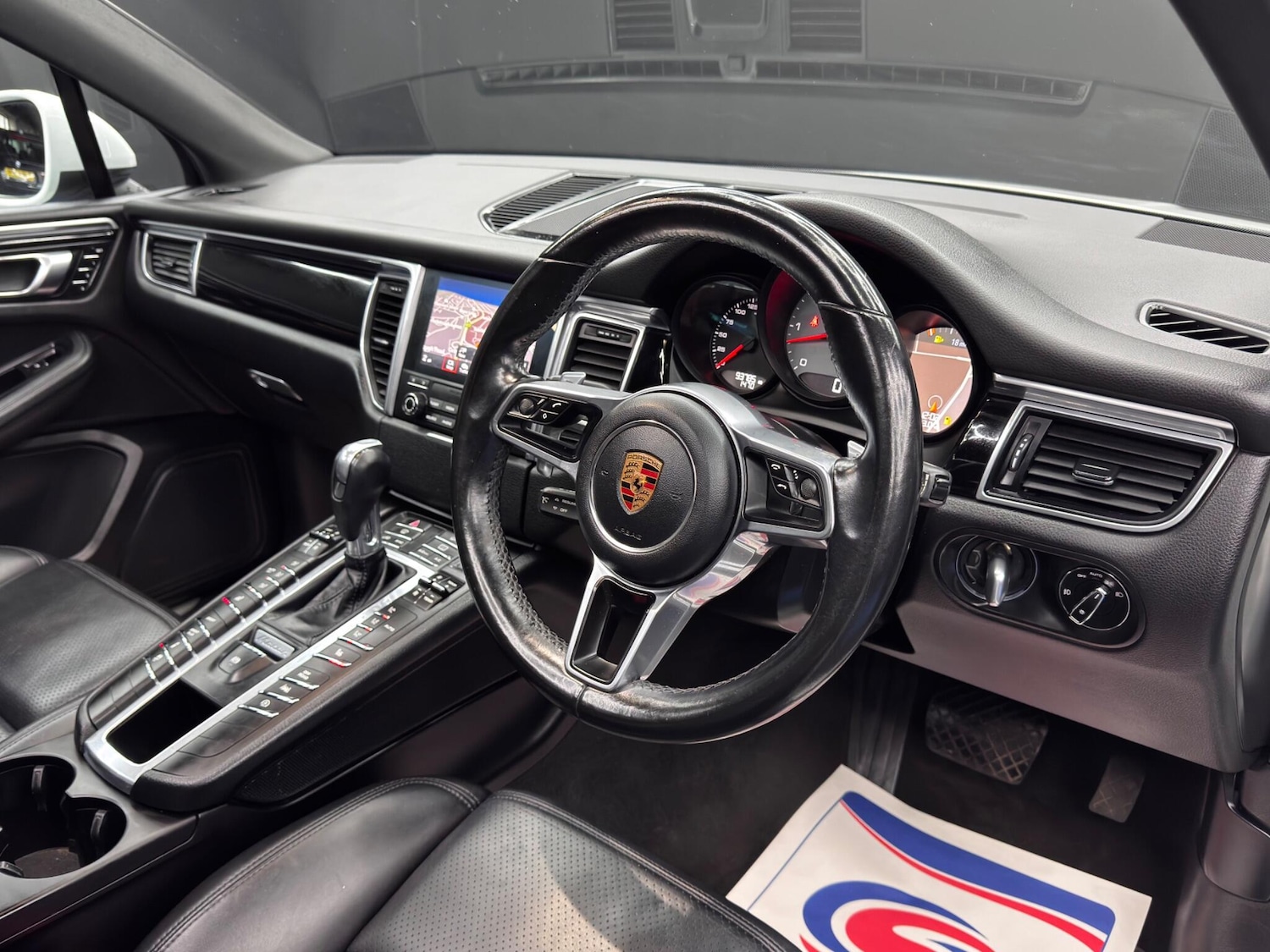 Used Porsche Macan 2017 for sale - 77484034: Photo 9