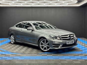 Used Mercedes-Benz C-Class 2013 for sale - 76099481: Photo