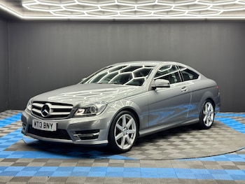 Used Mercedes-Benz C-Class 2013 for sale - 76099481: Photo