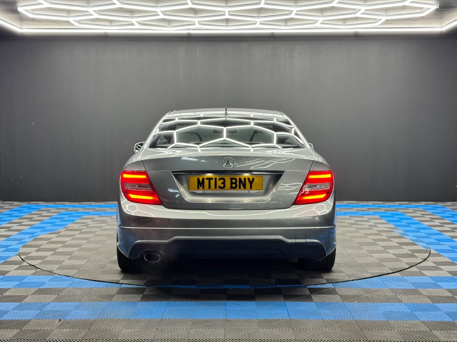 Used Mercedes-Benz C-Class 2013 for sale - 76099481: Photo 6