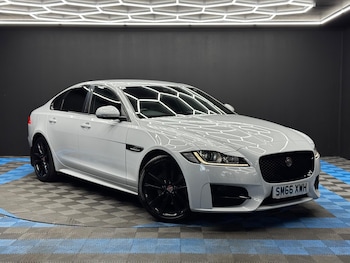 Used Jaguar XF 2017 for sale - 78751816: Photo
