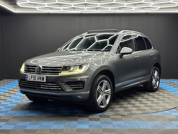 Used Volkswagen Touareg 2015 for sale - 79157774: Photo