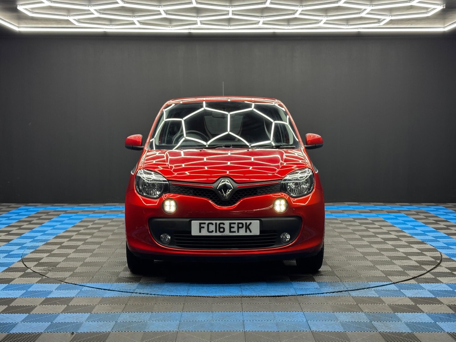 Used Renault Twingo for sale - 77237759: Photo 2