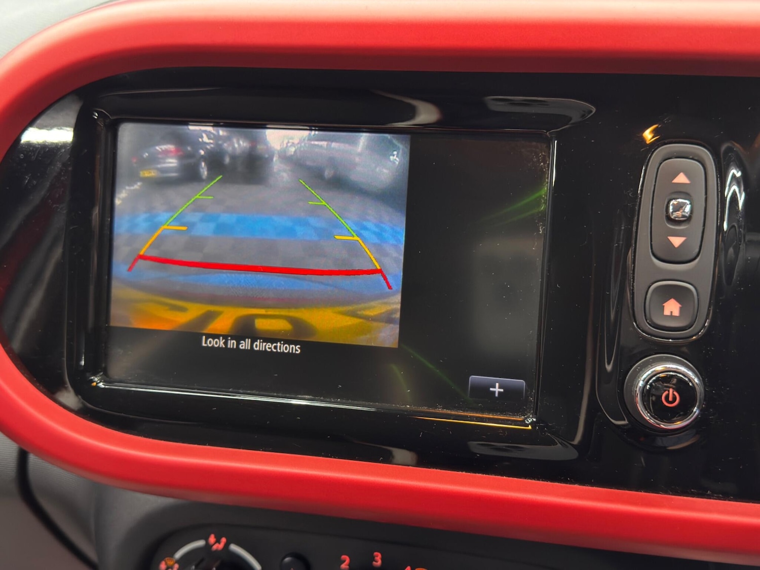 Used Renault Twingo for sale - 77237759: Photo 32