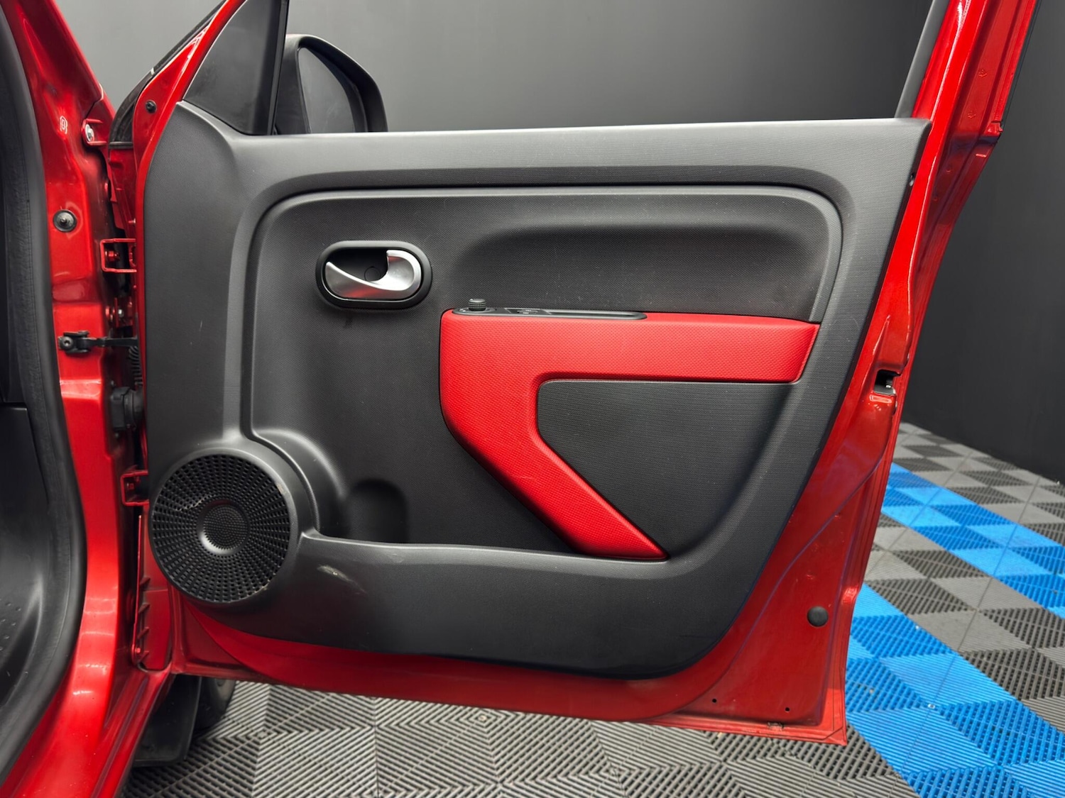 Used Renault Twingo for sale - 77237759: Photo 36