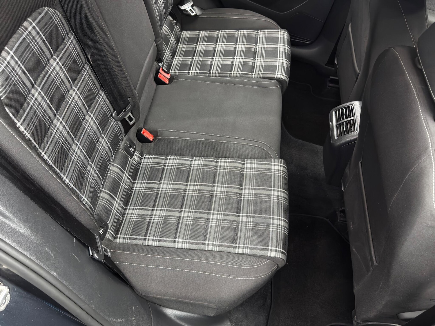 Used Volkswagen Golf 2018 for sale - 76832623: Photo 16