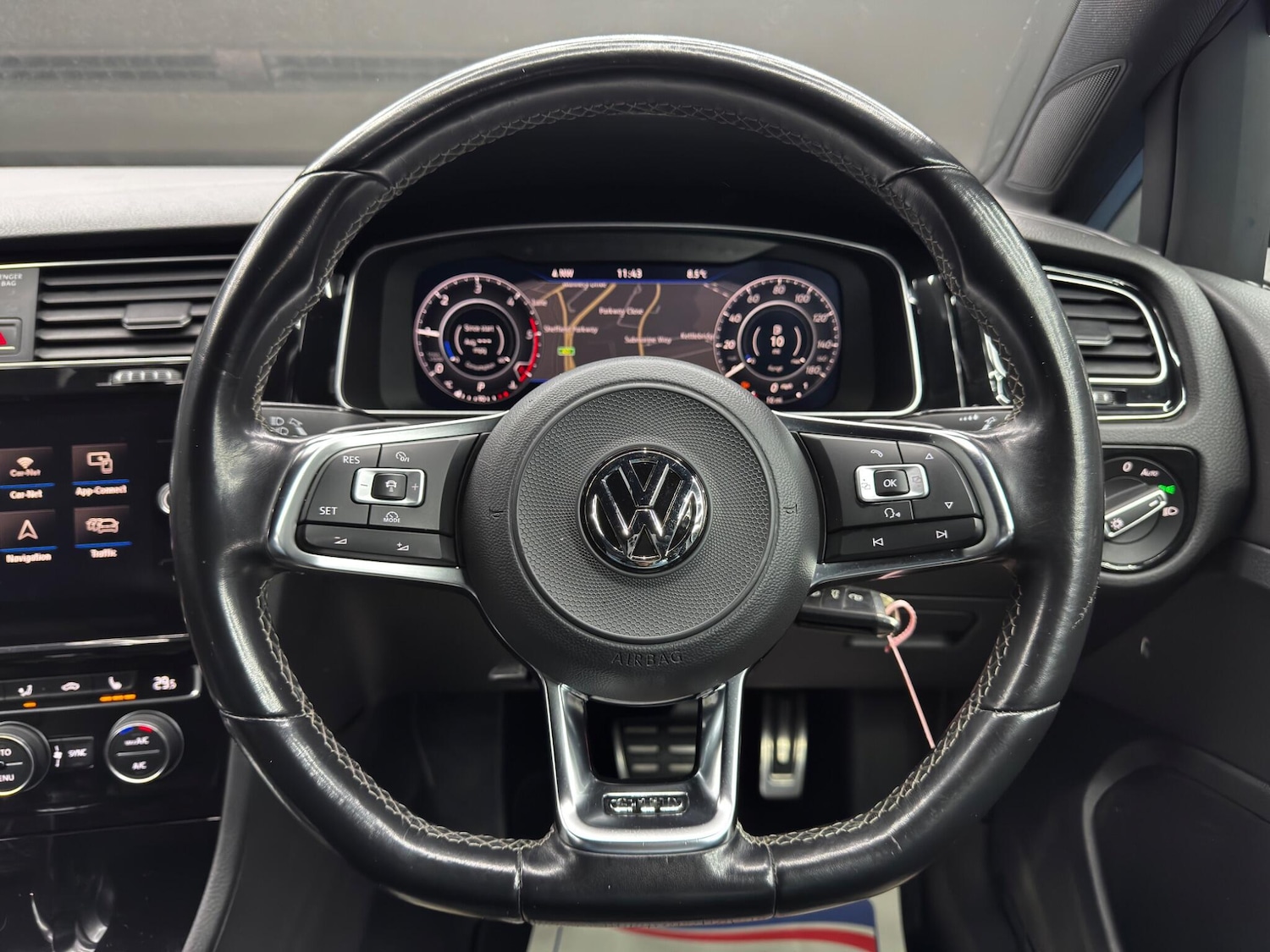 Used Volkswagen Golf 2018 for sale - 76832623: Photo 19
