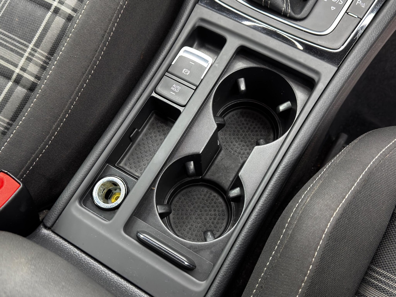 Used Volkswagen Golf 2018 for sale - 76832623: Photo 25