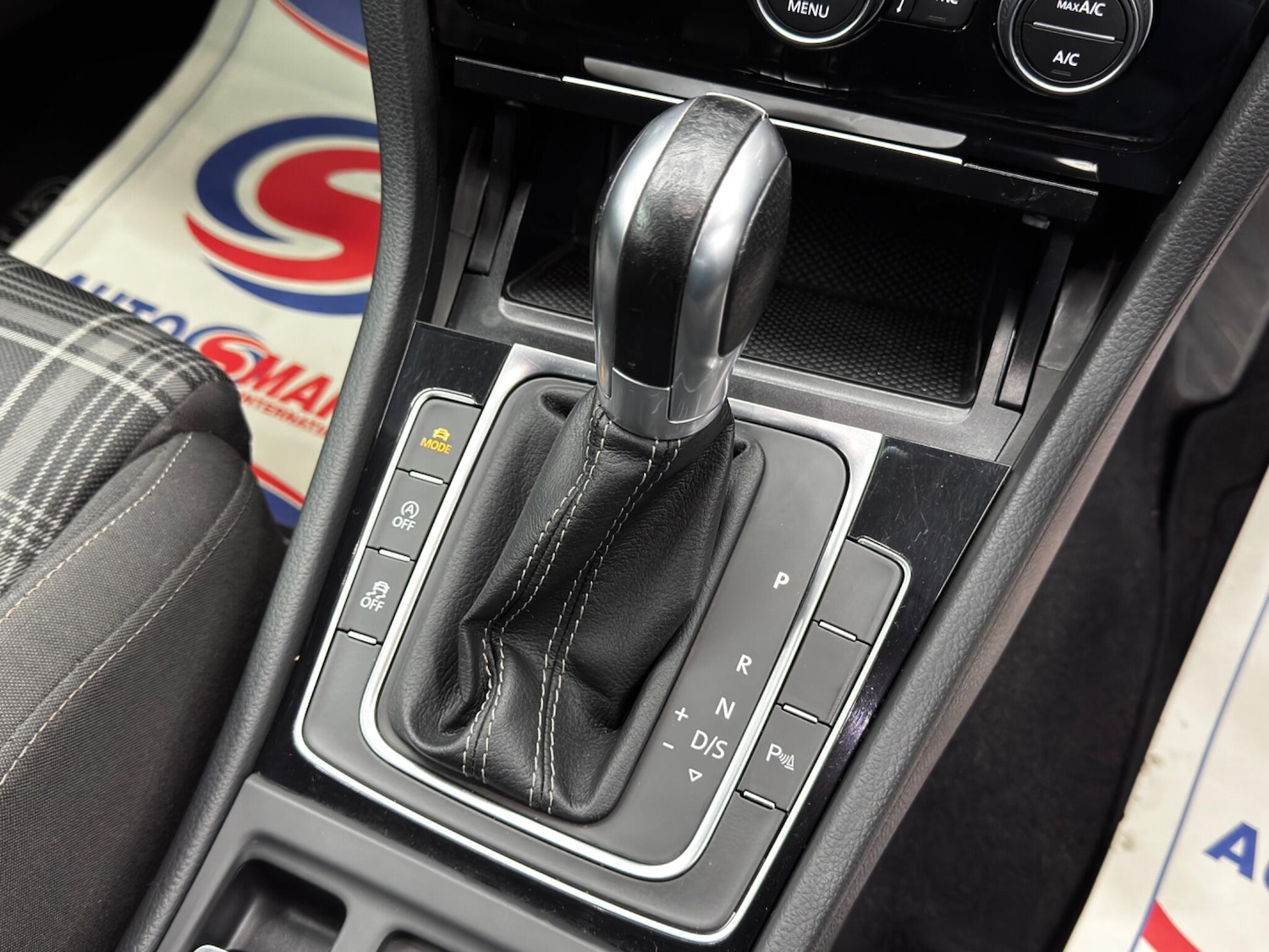 Used Volkswagen Golf 2018 for sale - 76832623: Photo 27