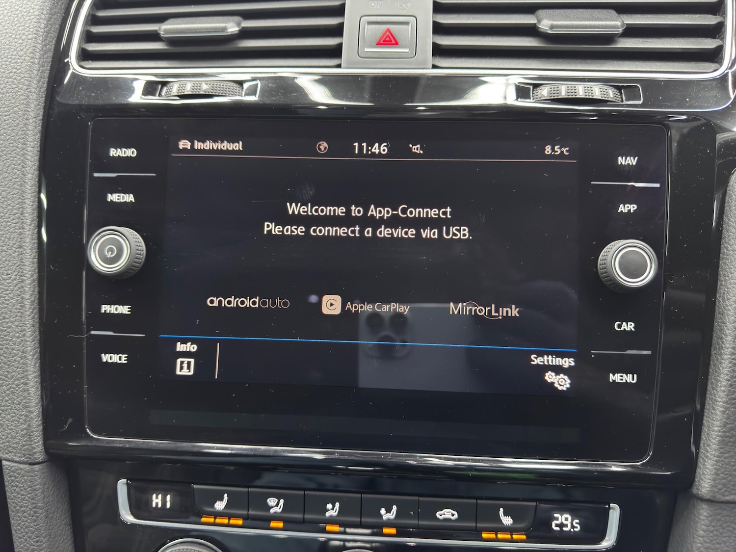 Used Volkswagen Golf 2018 for sale - 76832623: Photo 33