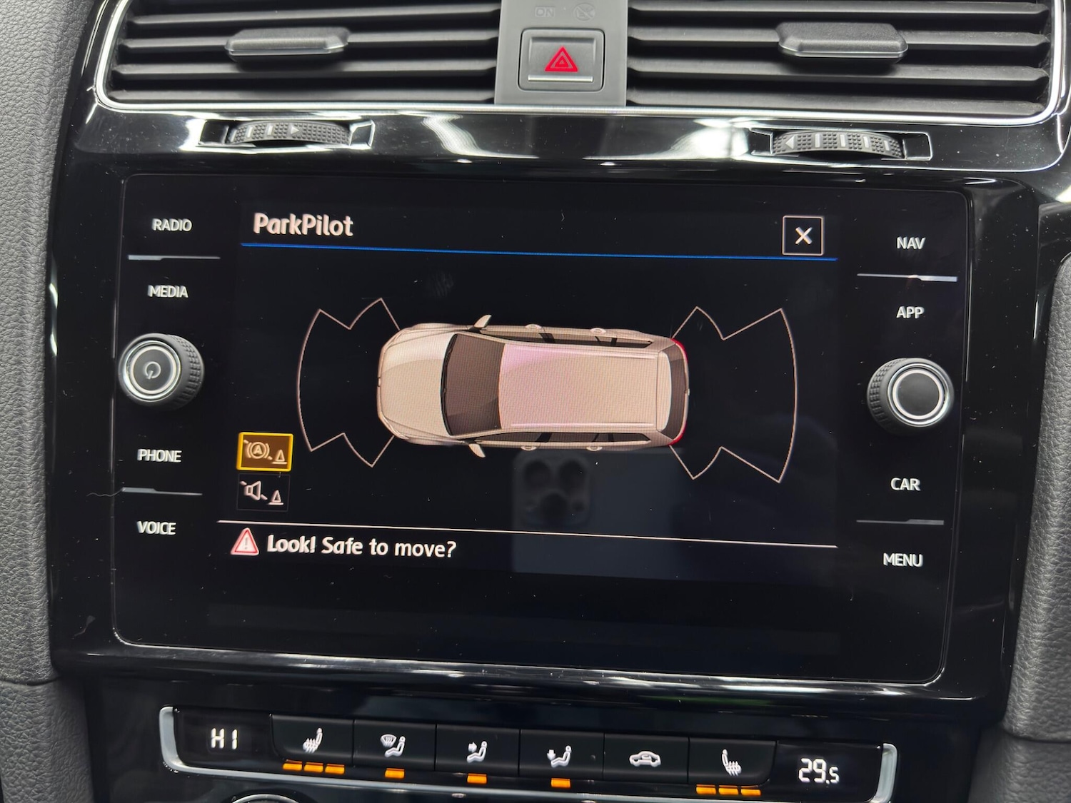 Used Volkswagen Golf 2018 for sale - 76832623: Photo 37