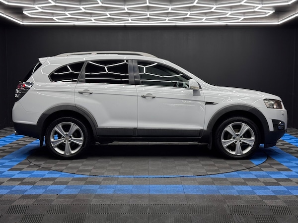 Used Chevrolet Captiva for sale - 76247322: Photo 4