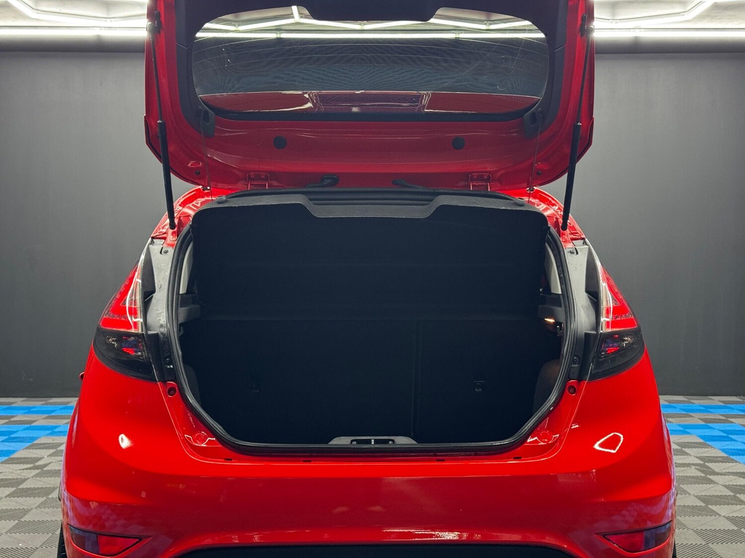 Used Ford Fiesta for sale - 77351591: Photo 32