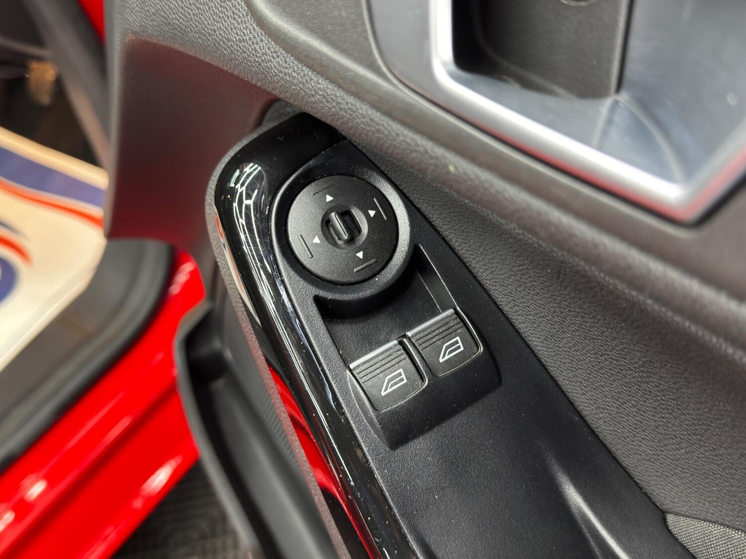 Used Ford Fiesta for sale - 77351591: Photo 34