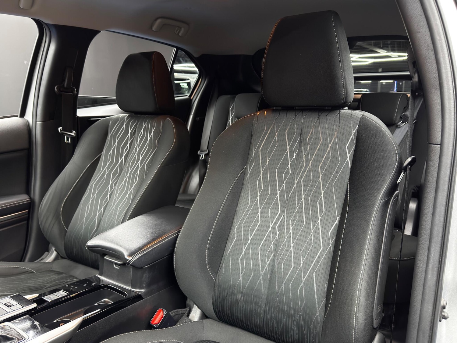 Used Mitsubishi Eclipse Cross 2018 for sale - 76550053: Photo 14