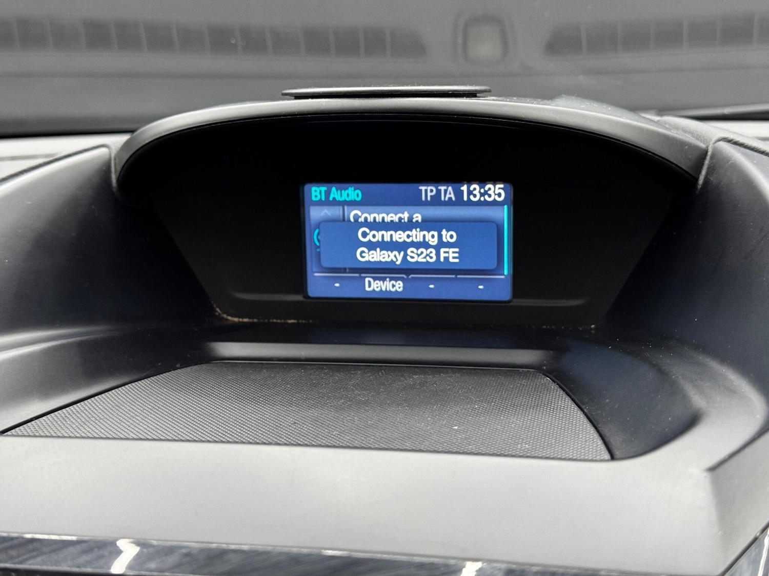 Used Ford Kuga 2015 for sale - 76913350: Photo 31