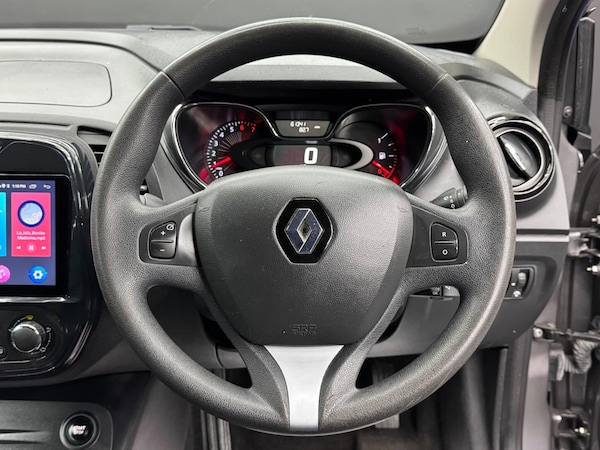 Used Renault Captur 2017 for sale - 76238707: Photo 19