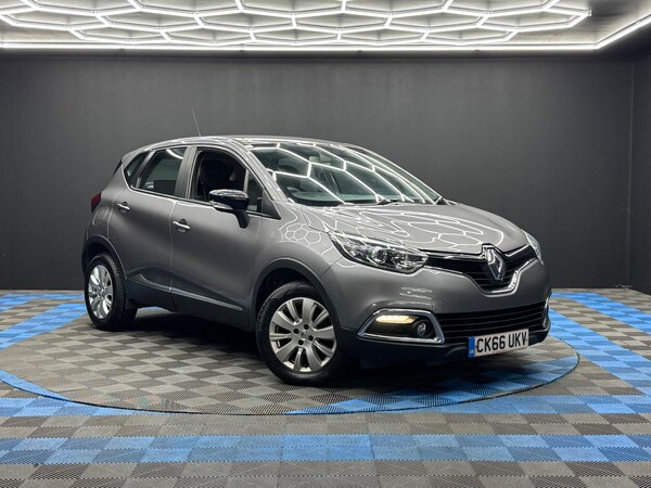 Used Renault Captur 2017 for sale - 76238707: Photo 1