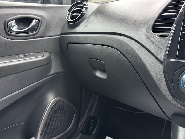 Used Renault Captur 2017 for sale - 76238707: Photo 31
