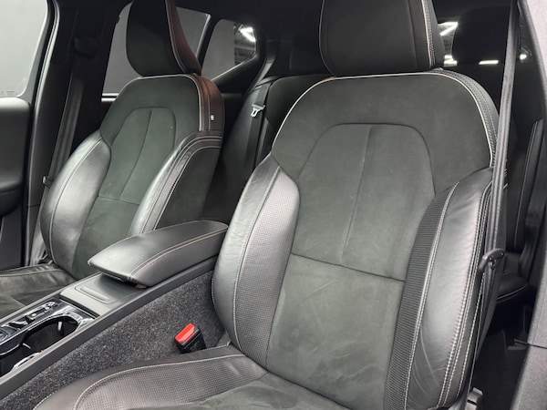 Used Volvo XC40 2019 for sale - 75232503: Photo 14