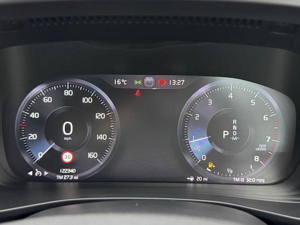 Used Volvo XC40 2019 for sale - 75232503: Photo 23