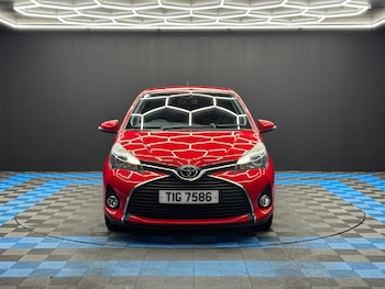 Used Toyota Yaris 2015 for sale - 77412182: Photo