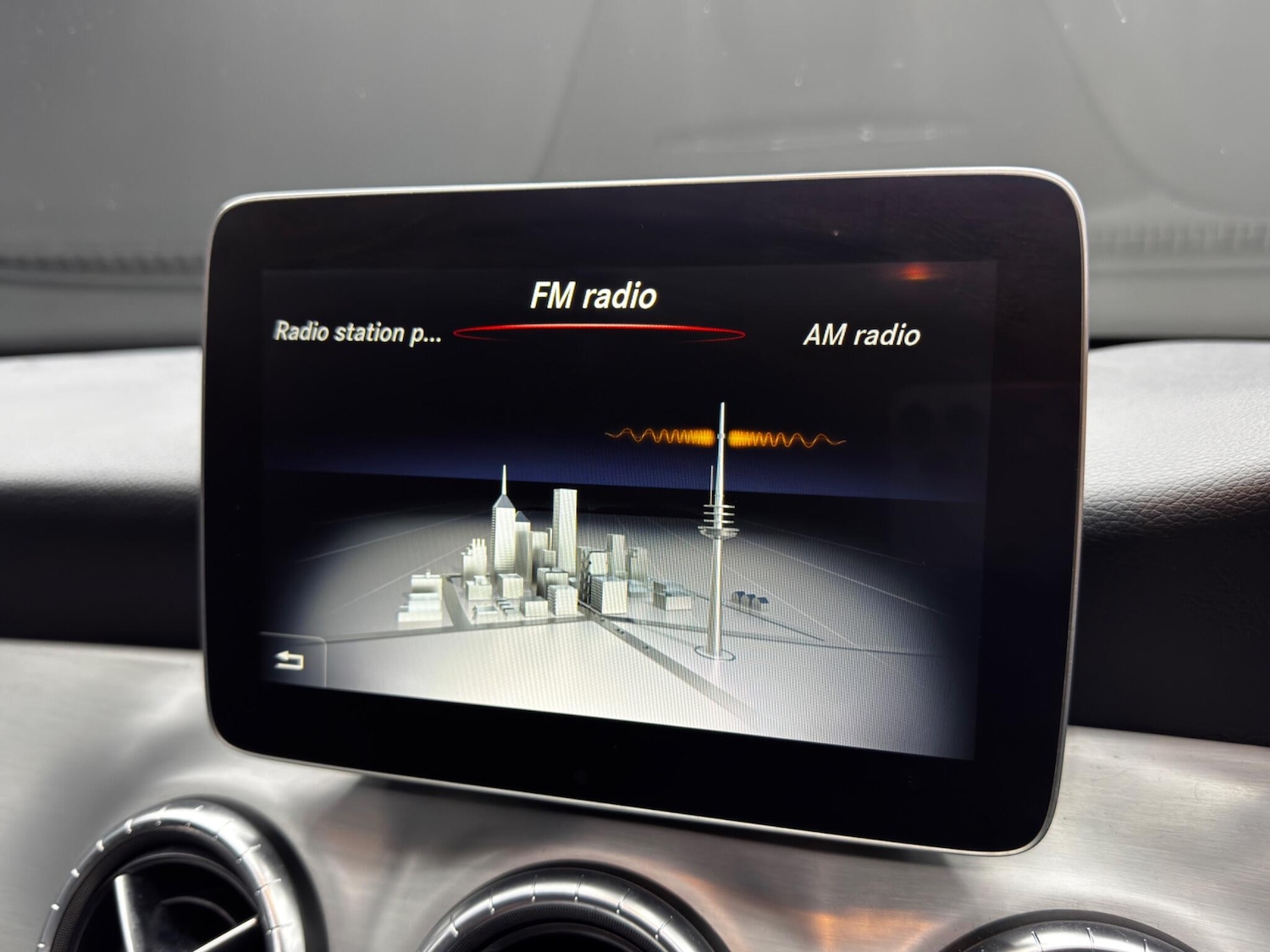 Used Mercedes-Benz CLA 2018 for sale - 77162919: Photo 31