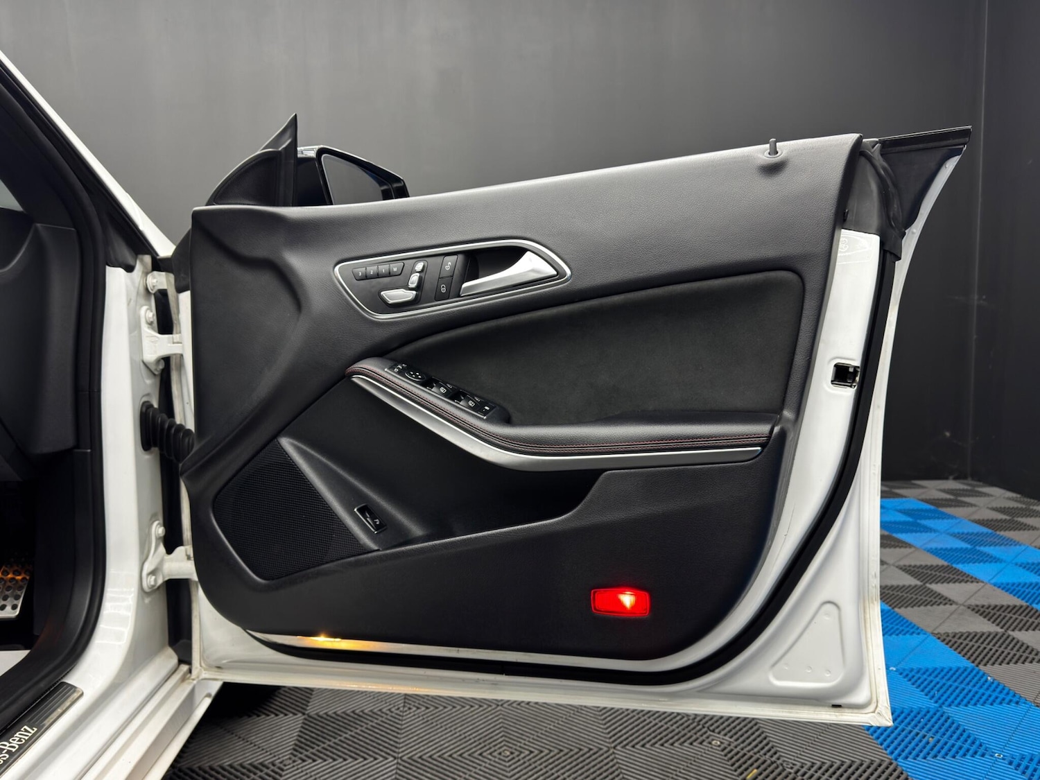 Used Mercedes-Benz CLA 2018 for sale - 77162919: Photo 41