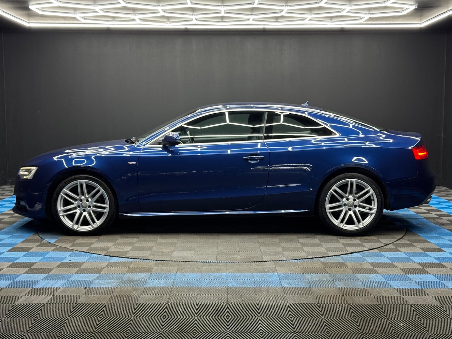 Used Audi A5 for sale - 77957819: Photo 8