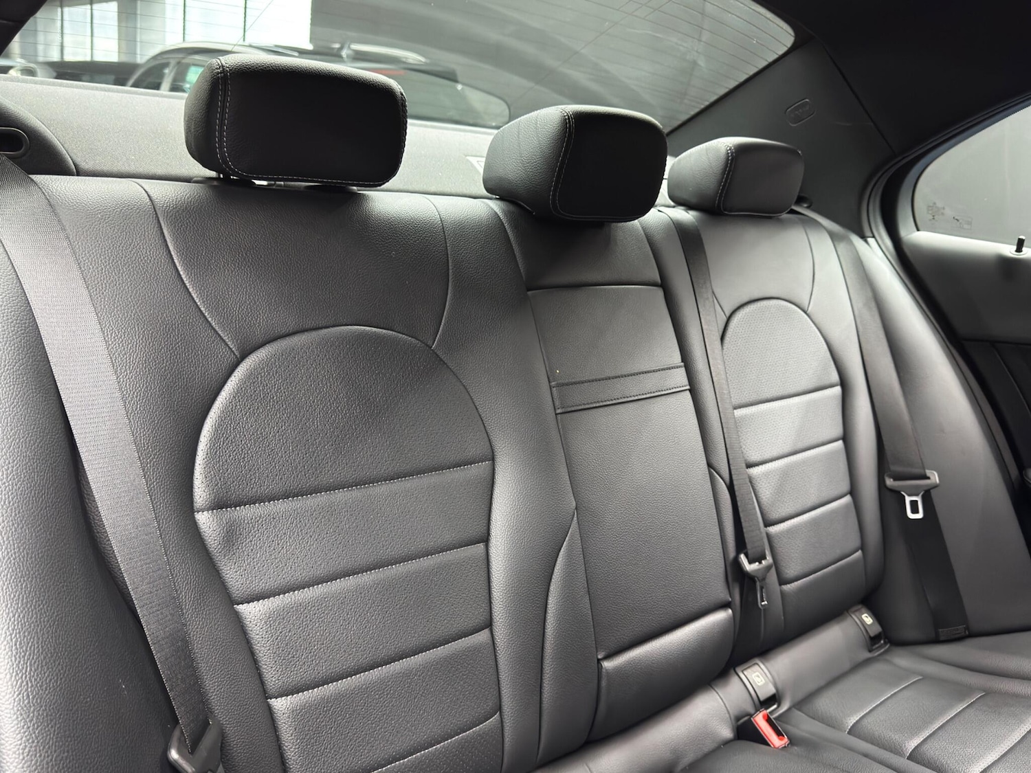 Used Aston Martin Vantage 2015 for sale - 77279313: Photo 15