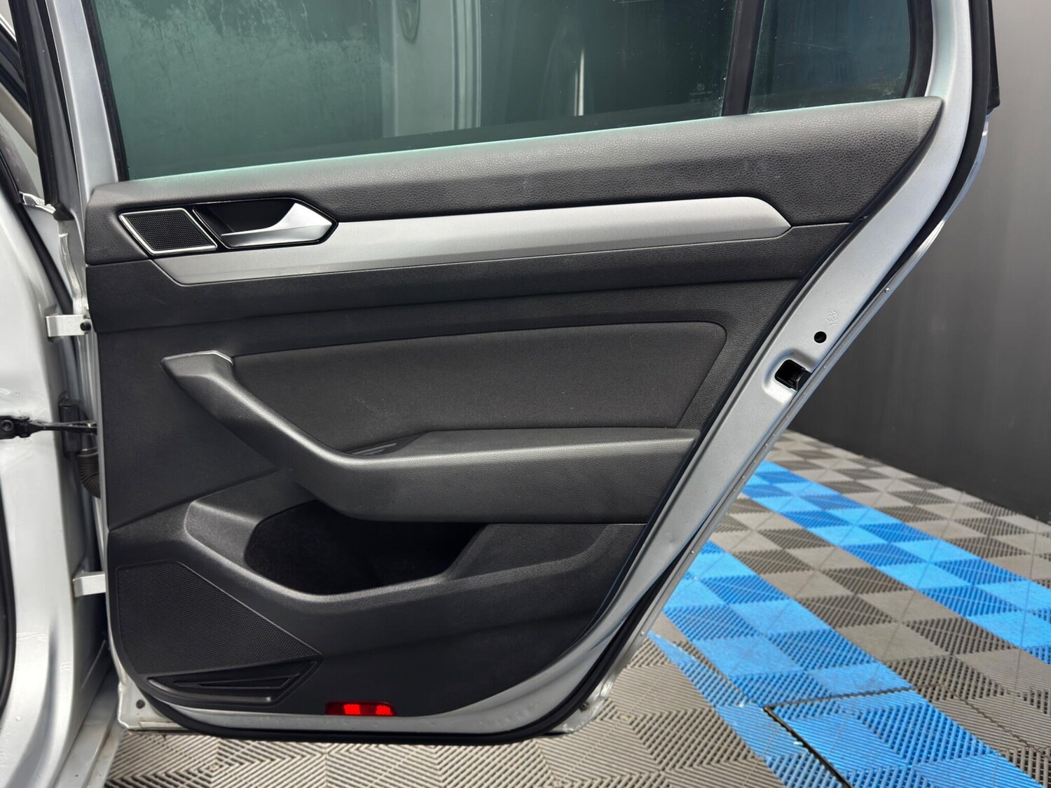 Used Volkswagen Passat for sale - 77585725: Photo 43